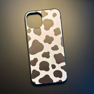 iPhone 14 phone case.